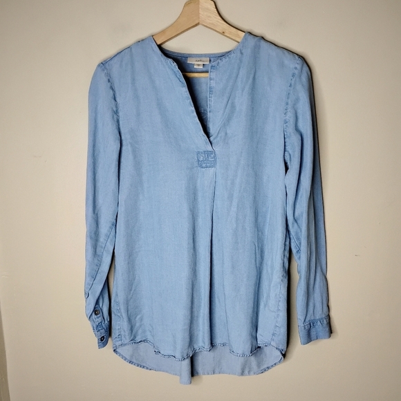 J.Jill Chambray Tencel Tunic Top XS Light Blue Split Neck Minimalist Casual Fall - Picture 2 of 8